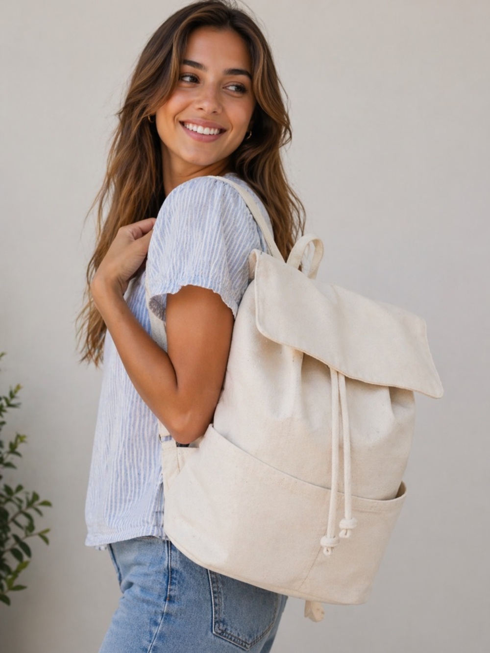 Canvas Drawstring Backpack in Natural White